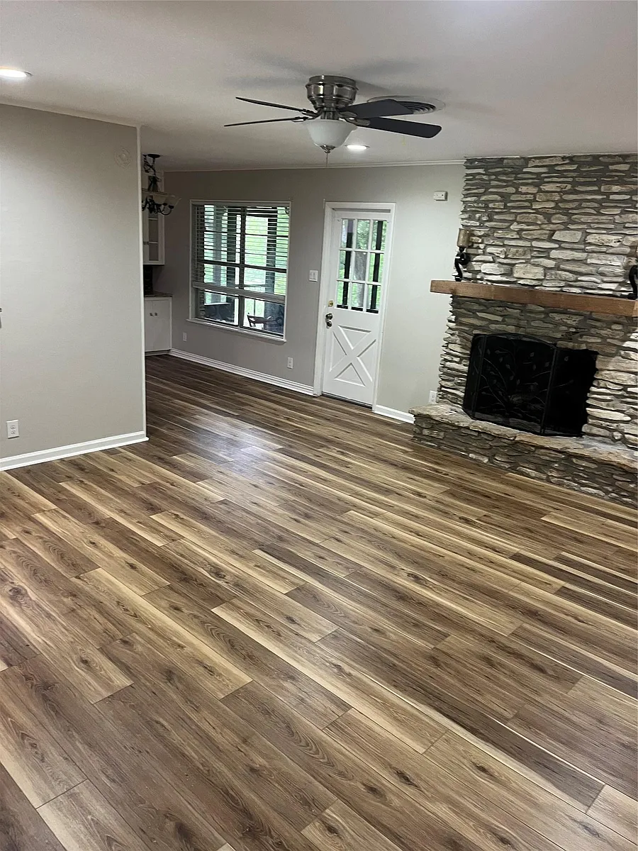 Building Photo - 11655 River Oaks Trl