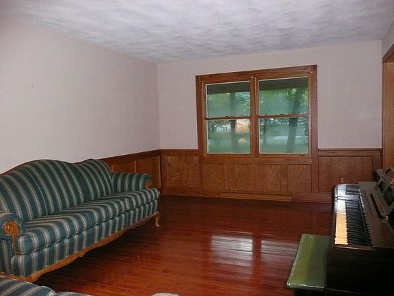 4th image of 4318 N Polaris Pkwy