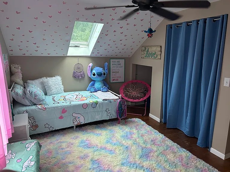 2nd Bedroom