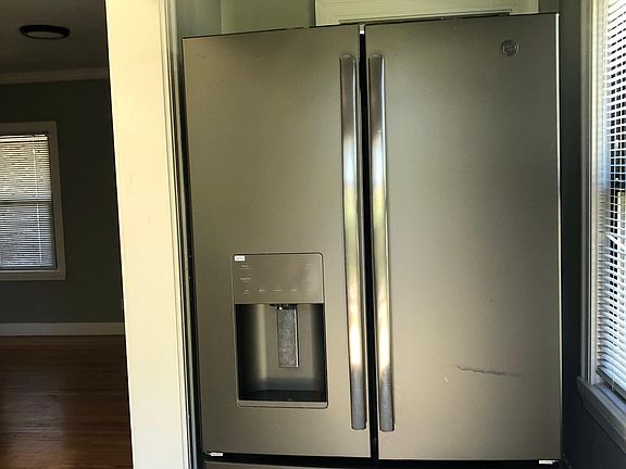 3rd image of 3764 Lorena Ave APT A