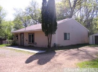 781 Stillwater Rd, Mahtomedi, MN 55115