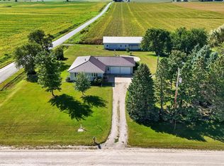 6009 W Shaulis Rd, Cedar Falls, IA 50613