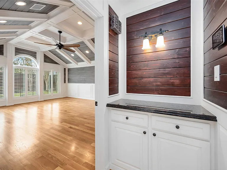 4031 Fernwood Dr — Photo 27