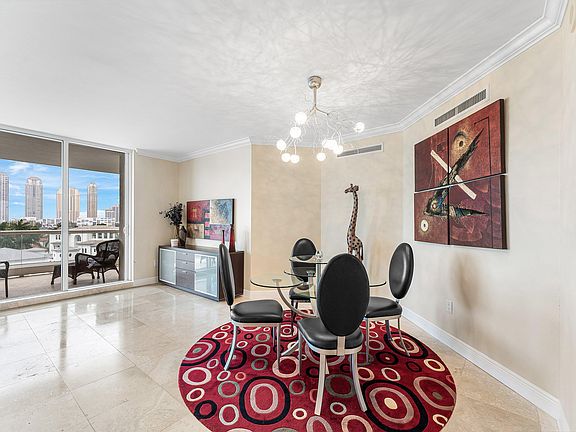 4th image of 6000 Island Boulevard #604