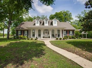 918 Wood St, Royse City, TX 75189