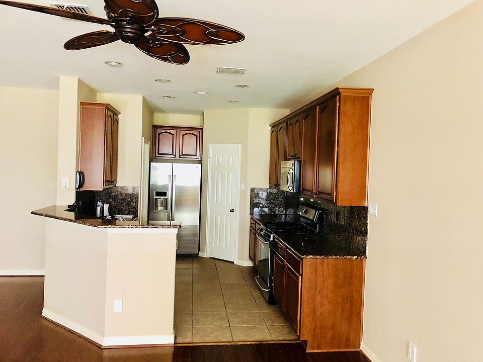 1st image of 4112 Egret Ln