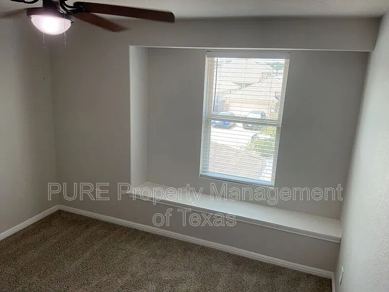 161 Nogalito Way — Photo 38