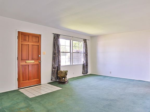 4th image of 9456 Blackley St