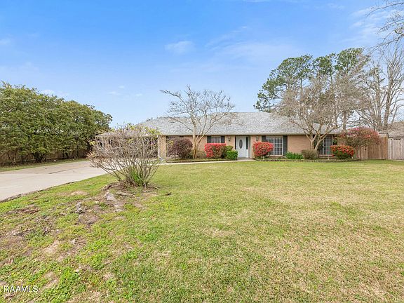 4th image of 109 Aberdeen Dr