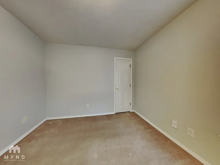 674 N Jonathan Ave — Photo 17