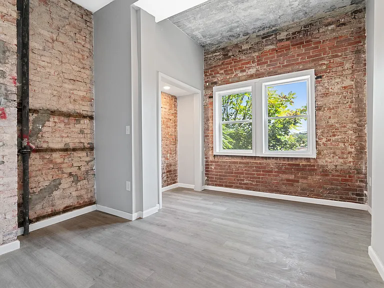 928 Morningside Ave #1 — Photo 6