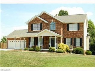 5185 Sheffield Place Dr, Kernersville, NC 27284