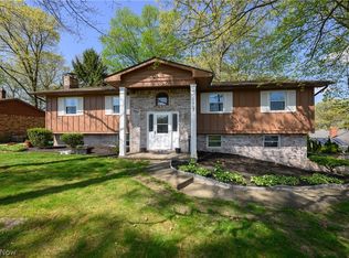 7975 Lake O Springs Ave NW, North Canton, OH 44720