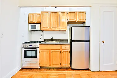 Rented by Platinum Properties