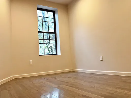 Rented by Purple Stone Realty LLC | media 9