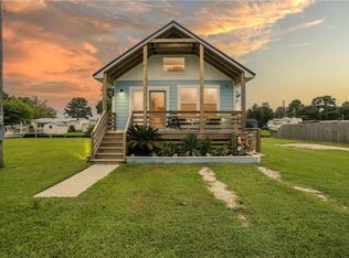 111 Reef Ln, Grandy, NC 27939