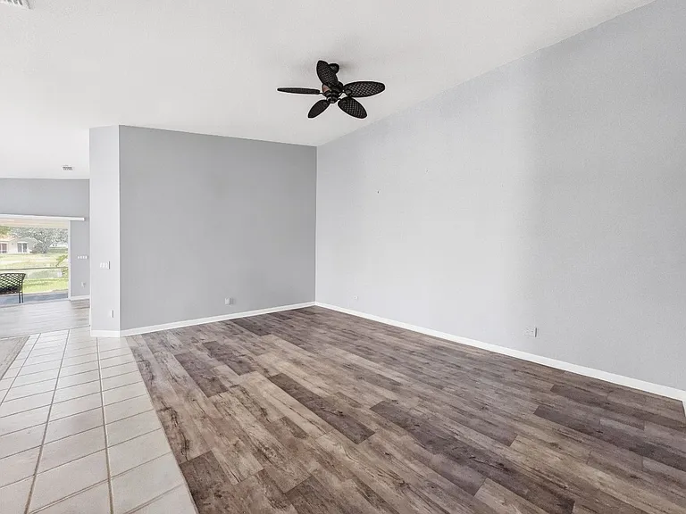5712 Drummond Way — Photo 11