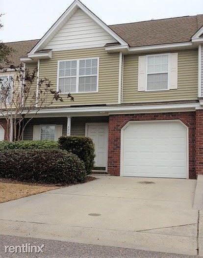 3bd/2.5ba + loft and garage! 1600 sq ft!