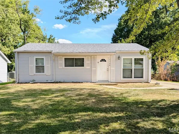 12368 Santa Maria Dr, Saint Louis, MO 63138