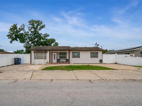 6424 Yorkshire Rd, Tampa, FL 33634