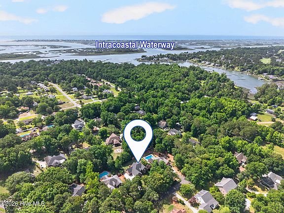 2nd image of 108 Francis Marion Drive