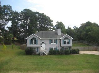 4625 Quail Pointe Dr, Flowery Branch, GA 30542