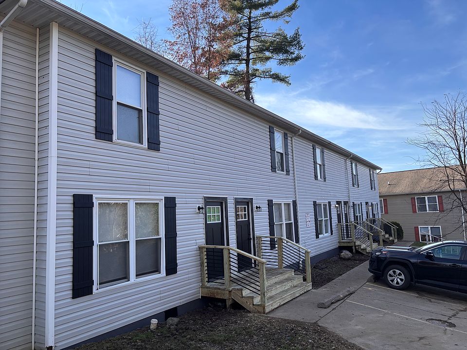 1st image of 540 Lewis St APT E