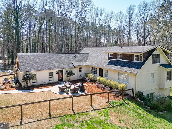 2nd image of 14480 Hopewell Rd