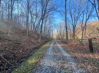 601 Fairgreens Rd, Jackson, OH 45640