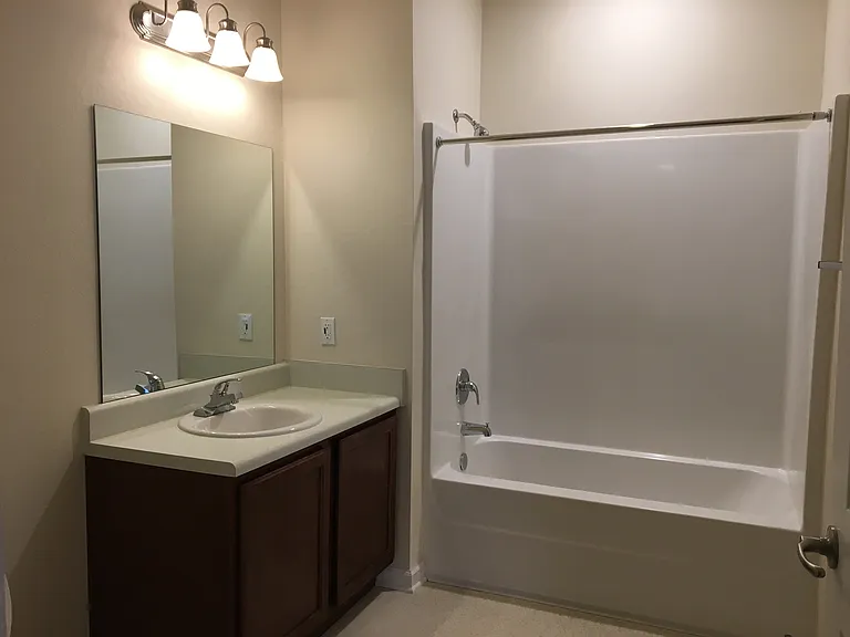 Quinland Ridge Apartments — Photo 8