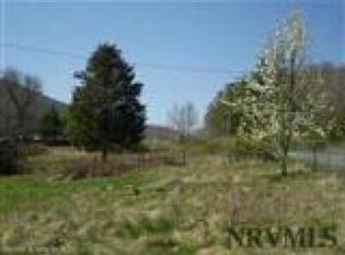 1697 Union School Rd SW, Floyd, VA 24091