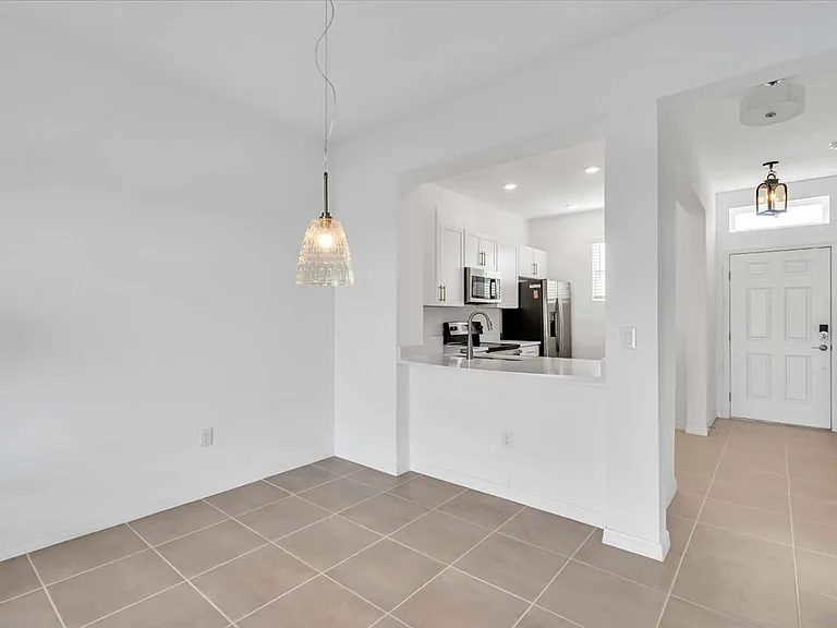 11747 Stonesmith Xing — Photo 3