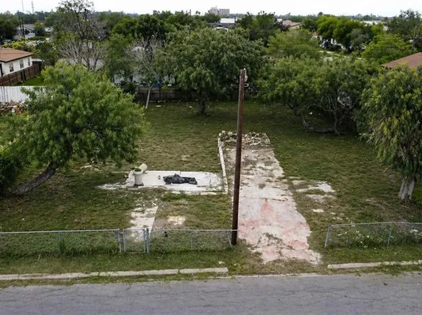 410 Frances Ave, Mercedes, TX 78570