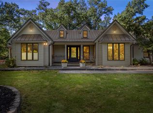 1441 43rd St SE, Cedar Rapids, IA 52403