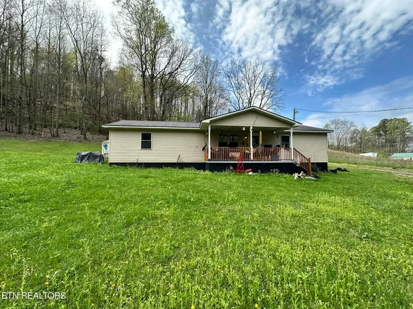 117 Black Diamond Dr, Ewing, VA 24248