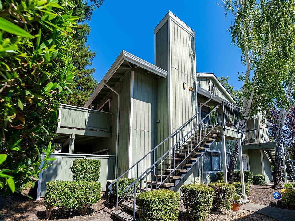 1st image of 200 Compton Cir APT C