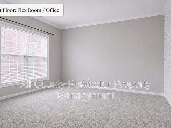 5th image of 380 Simonton Crest Dr