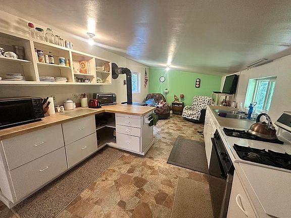 5th image of 30762 Leclerc Rd N