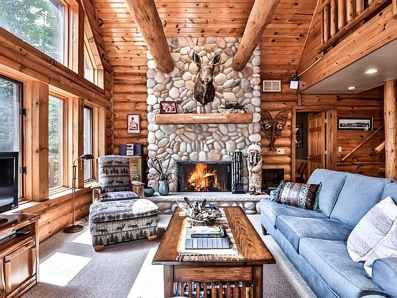 3rd image of 12873 N Sand Lake Dr