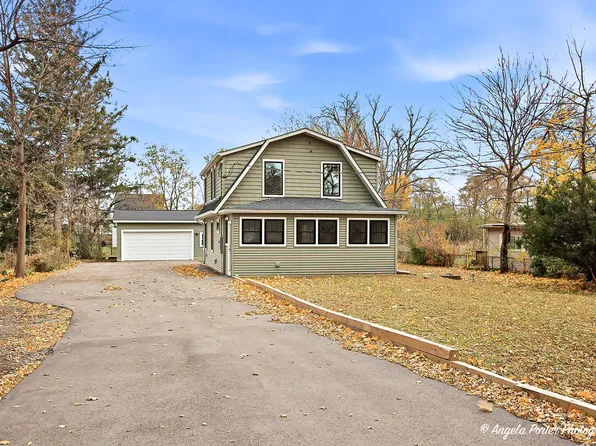 37925 N Lake Vista Ter, Spring Grove, IL 60081
