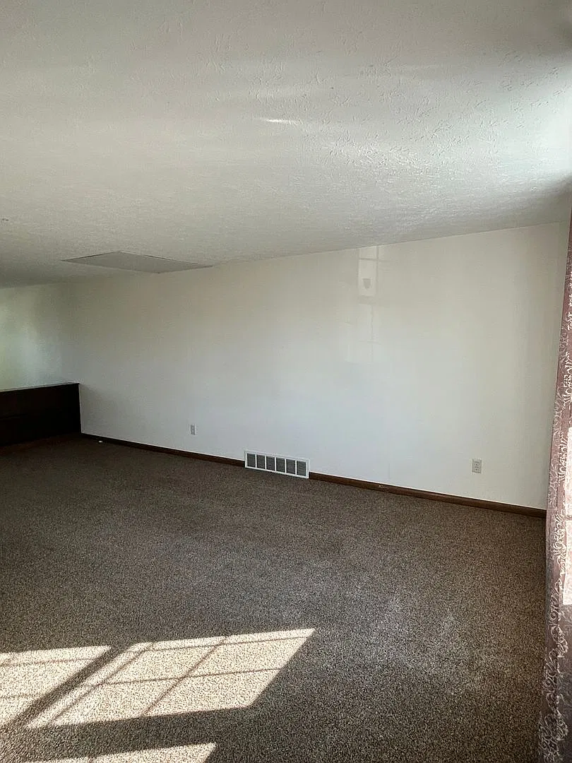 Two bedroom apartment — Photo 3