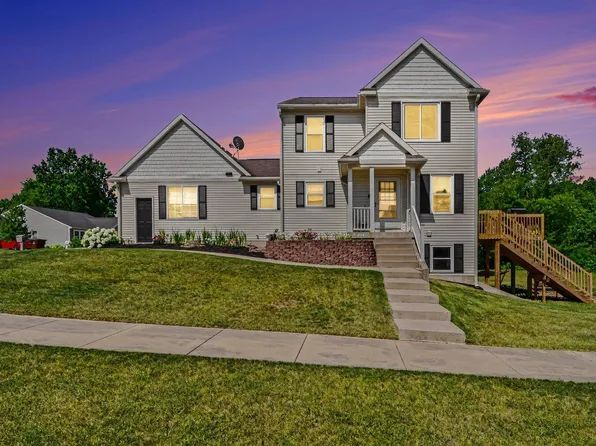 132 Foxtail, Ionia, MI 48846