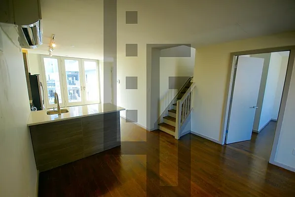 Rented by Loom Group | media 17