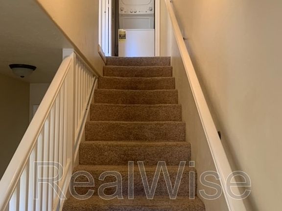 2nd image of 205 Classick Dr