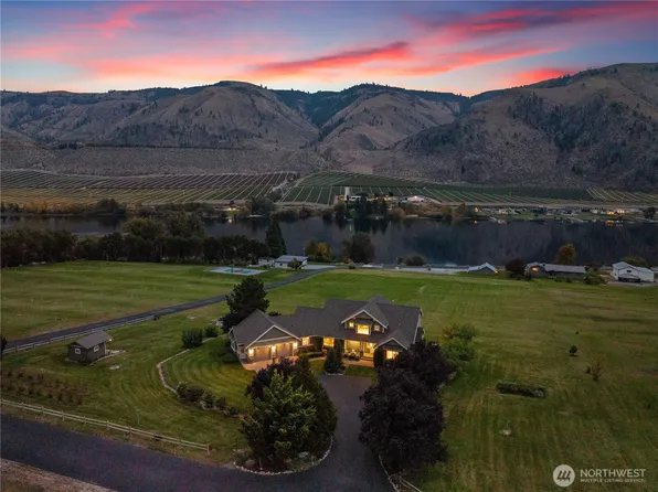 35 Sackett Glen Lane, Chelan, WA 98816