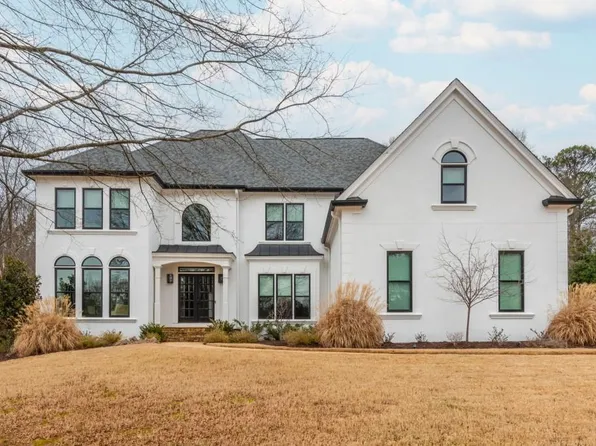 610 Treyburn Manor Dr, Milton, GA 30004