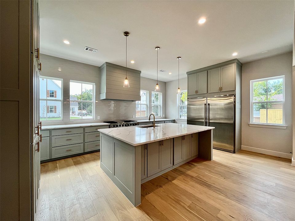 1st image of 5722 Randolph Ct