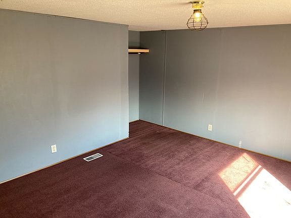 5th image of 1406 8th St Spc 34