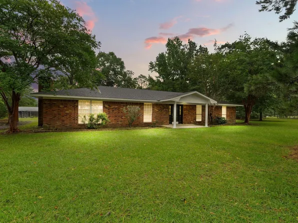 166 Foster Rd, Leesville, LA 71446