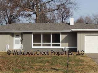 2055 E Wayland St, Springfield, MO 65804